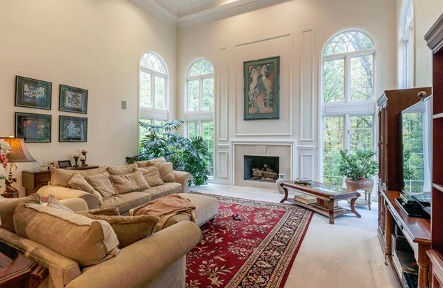 Homes for sale in Stonehenge Estates Rochester MI